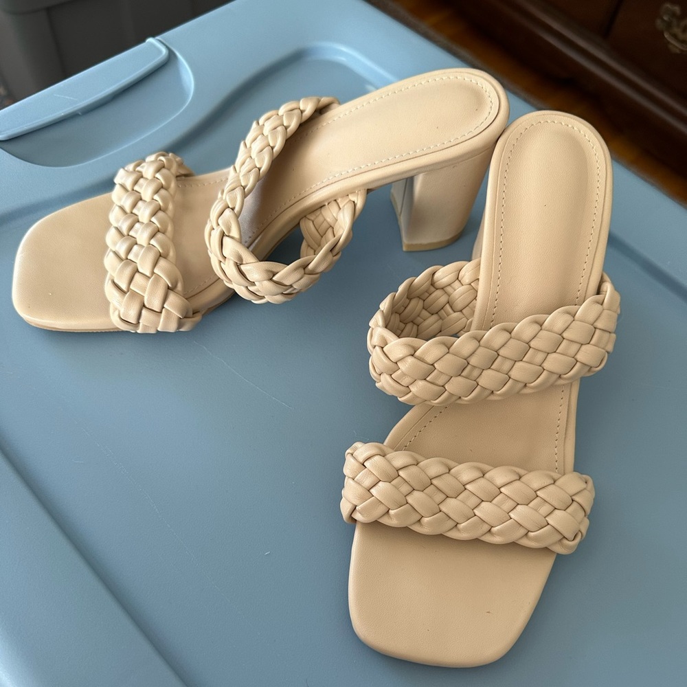 N.N.G Women Braided Block Heel Sandals